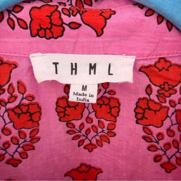 THML Selene Collared Flutter Sleeve Print Top in Pink SRT1775 - Picture 3 of 8